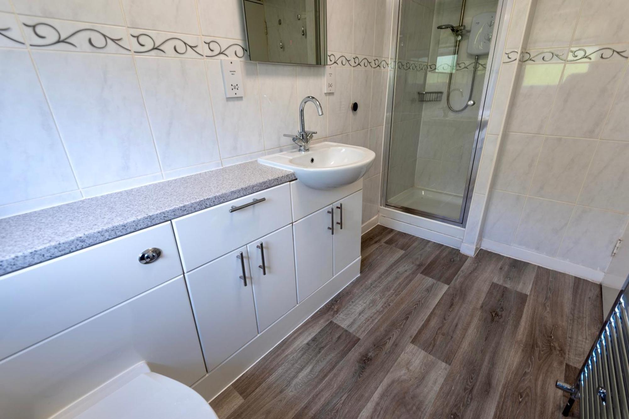 Single Room In Brand New 5 Bedroom Home BW Room 2 Solihull Exterior photo