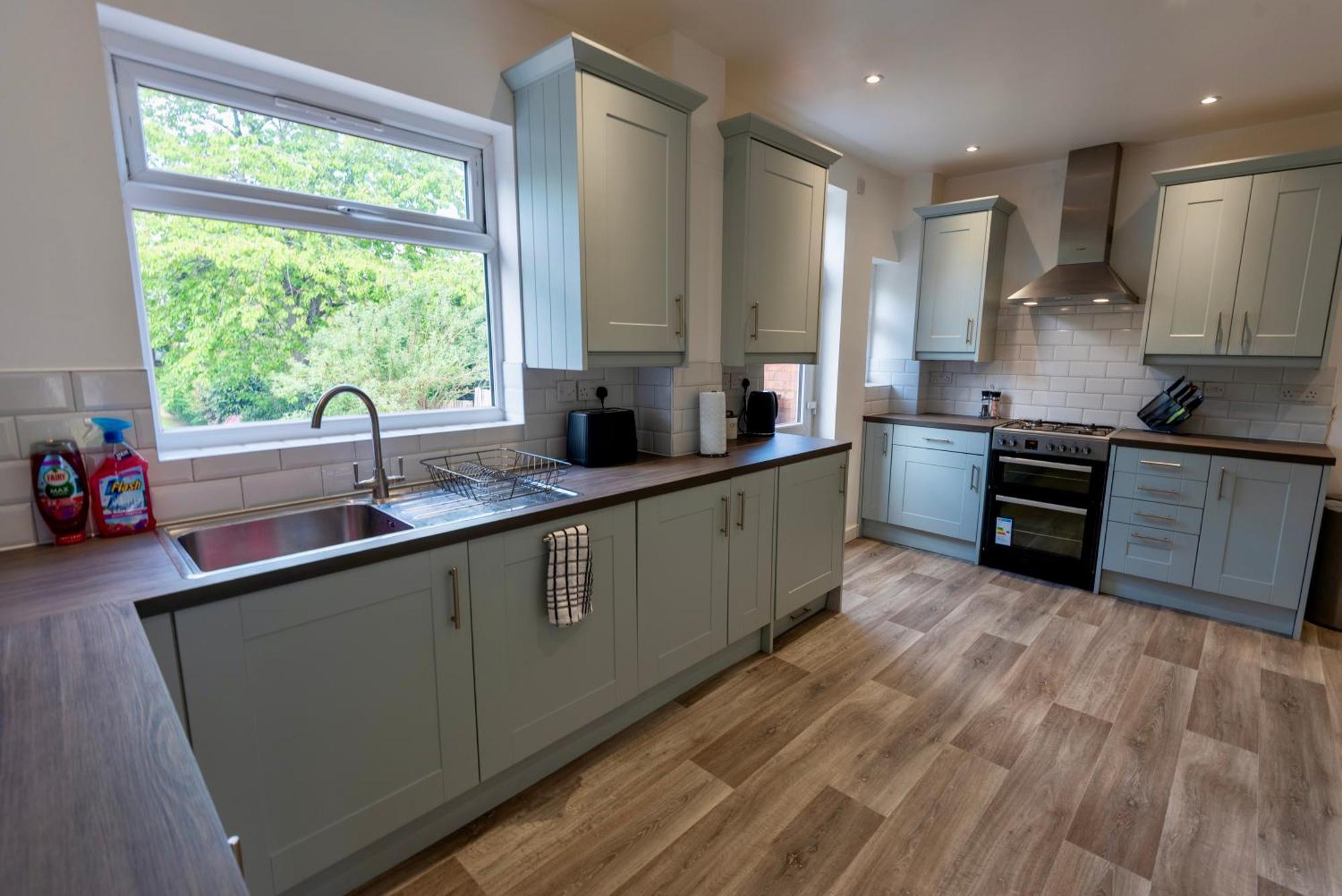 Single Room In Brand New 5 Bedroom Home BW Room 2 Solihull Exterior photo