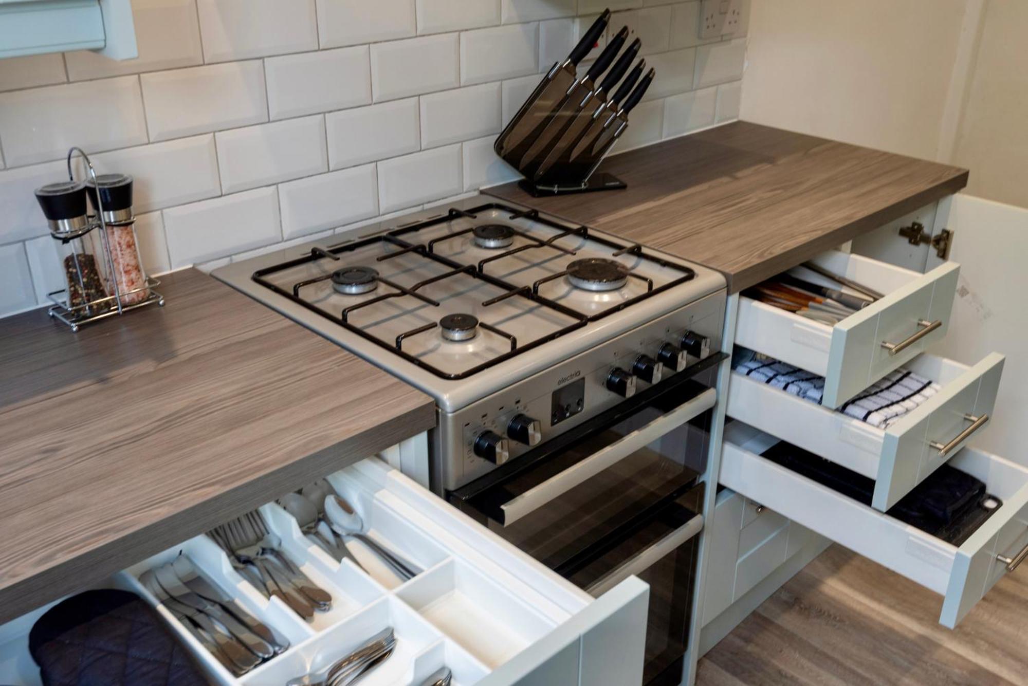 Single Room In Brand New 5 Bedroom Home BW Room 2 Solihull Exterior photo